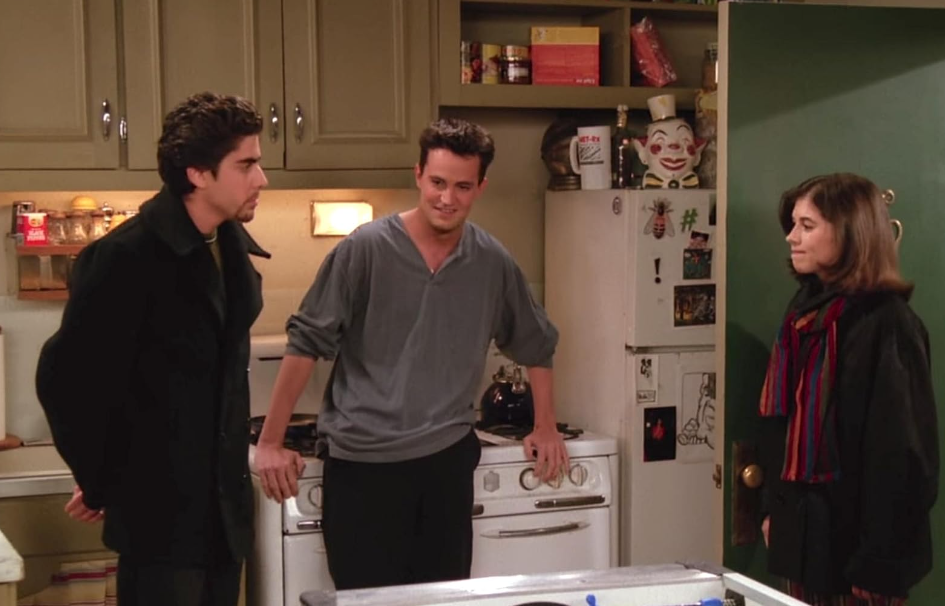 Matthew Perry concorreu a diversos prêmios por suas atuações. Ele chegou a disputar cinco vezes o Emmy, principal prêmio da televisão.  