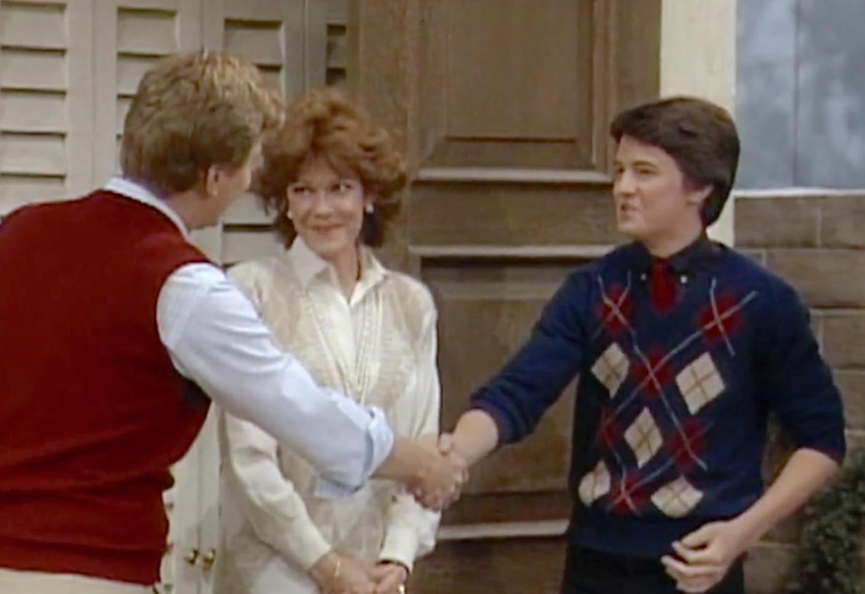 Em 1979, começou a atuar em episódios de série de TV. Em 1984, chamou atenção em Charles in Charge (foto), série cômica, ao lado de Julie Cobb e James Widdoes. 