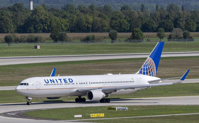 A partir de junho deste ano, a norte-americana United Airlines oferecerá voos sazonais diretos de Newark, nos Estados Unidos, para a capital da ilha.
