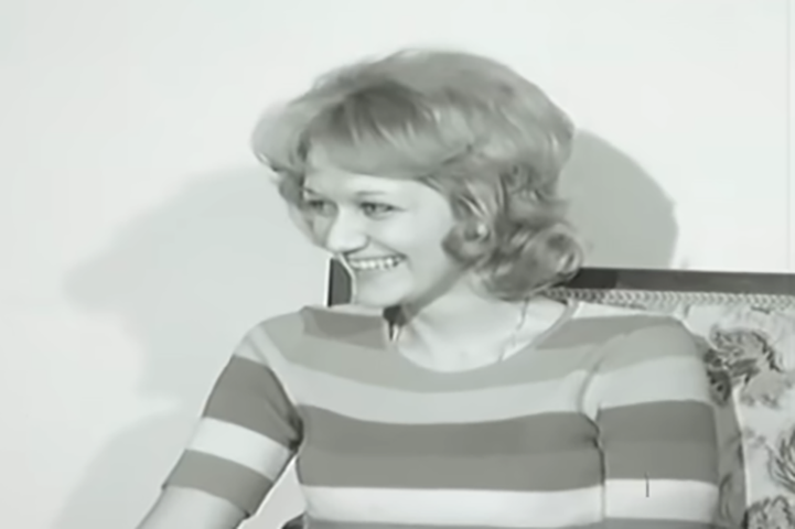 Vesna não tinha a lembrança do acidente. A última imagem do caso que ela recordava era o embarque dos passageiros. Por isso, ela não ficou com trauma psicológico. Mesmo assim , com as sequelas do acidente, ela não pôde voltar a trabalhar como aeromoça.  