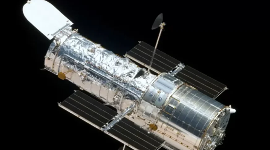 Foi a segunda vez que o Hubble parou temporariamente de funcionar. Em junho de 2021, ele ficou parado por mais de um mês após a degradação do módulo de memória de um computador antigo. 