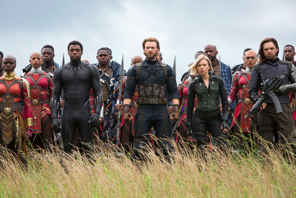 Nesse filme, mais uma demonstração de megassucesso da franquia dos Vingadores, os heróis se unem numa missão para evitar que Thanos (Josh Brolin )  reúna todas as seis pedras infinitas. 