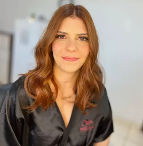 A administradora de empresas Gabriela Mello Mendes, aos 29 anos, divulgou um episódio que alerta para os cuidados em áreas de mata. Ela teve uma das pernas amputada por um motivo que mal dá para acreditar. O FLIPAR mostrou e republica para quem não viu. 