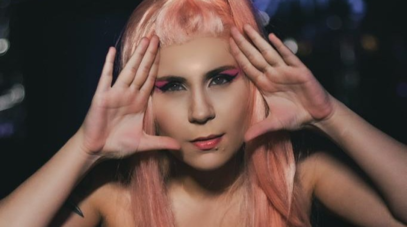 Espetáculo celebra Lady Gaga no RioMar Kennedy neste sábado,10