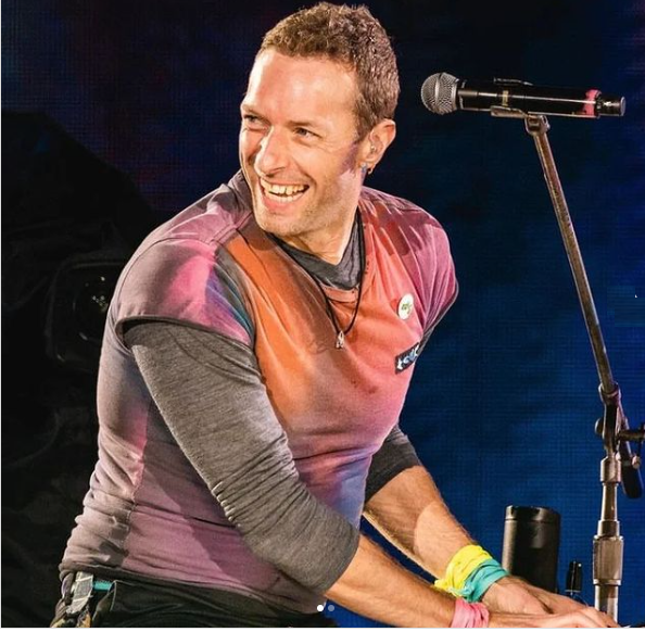 Além de dizer que ficava deprimido quando bebia, o artista  revelou que já não ingere álcool desde a juventude.