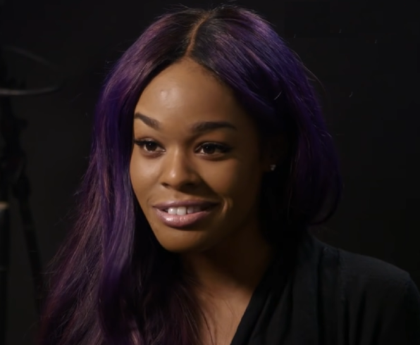 Te amo muito, irmã, mas mulheres trans não são uma ameaça à sua feminilidade. Você é realmente muito rica e lendária para continuar falando a mesma coisa repetidamente, disse Banks, em uma postagem no X.