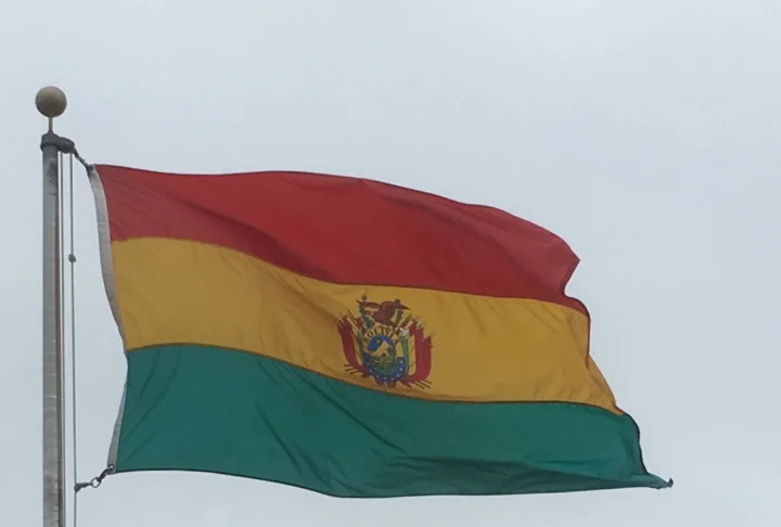 No dia 6/8/1825, foi proclamada a independência da Bolívia. O país sul-americano, colonizado pela Espanha, bebe da fonte da cultura Inca e tem pontos turísticos que chamam a atenção. Veja um pouco da história, arquitetura e belezas naturais de uma das nações vizinhas do Brasil, mas menos procurada para turismo do que outros, como Argentina e Uruguai.