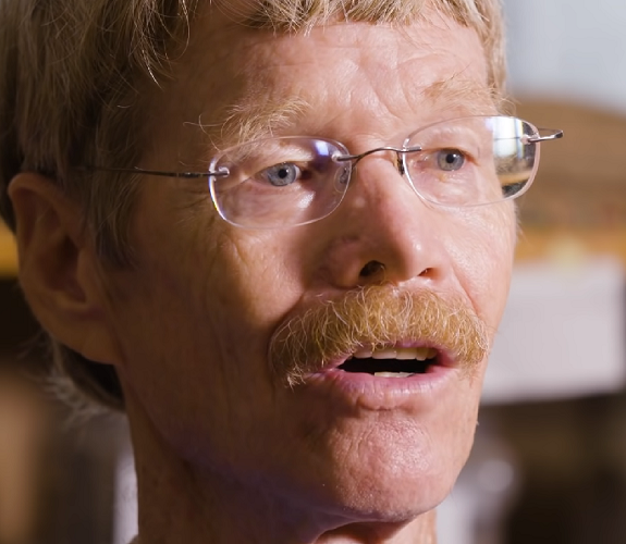 Segundo Justin, a escala de dor pode variar de 1 a 4 e leva em consideração a duração e intensidade das picadas.