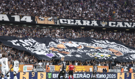 Imagem da torcida durente o jogo entre Ceará x Atlético-MG, na Arena Castelão, pela 11ª rodada da Série A do Campeonato Brasileiro