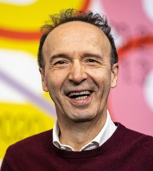 ROBERTO BENIGNI - Ator e diretor, ele é provavelmente um dos nomes mais notórios da história do cinema italiano. Nasceu em 27/10/52, na Toscana.