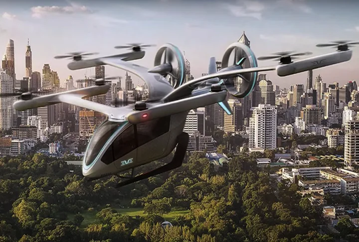 Empresas como as norte-americanas Joby Aviation e Volocopter, e a Eve Air Mobility, da brasileira Embraer, tem liderado esse mercado promissor com projetos em diferentes partes do mundo.