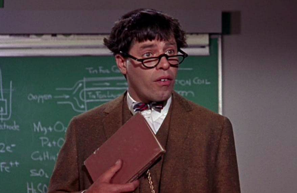 Outro clássico das tardes no Brasil, o filme protagonizado por Eddie Murphy é na verdade um remake de um outro de 1963, que trazia Jerry Lewis no papel principal.