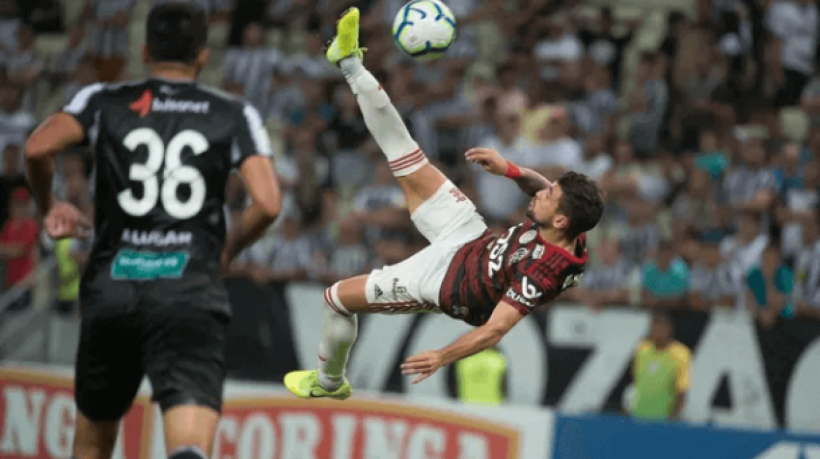 Leônidas da Silva, para muitos, foi o precursor da bicicleta, mas ela nasceu bem distante do Brasil e tem uma origem pouco conhecida  