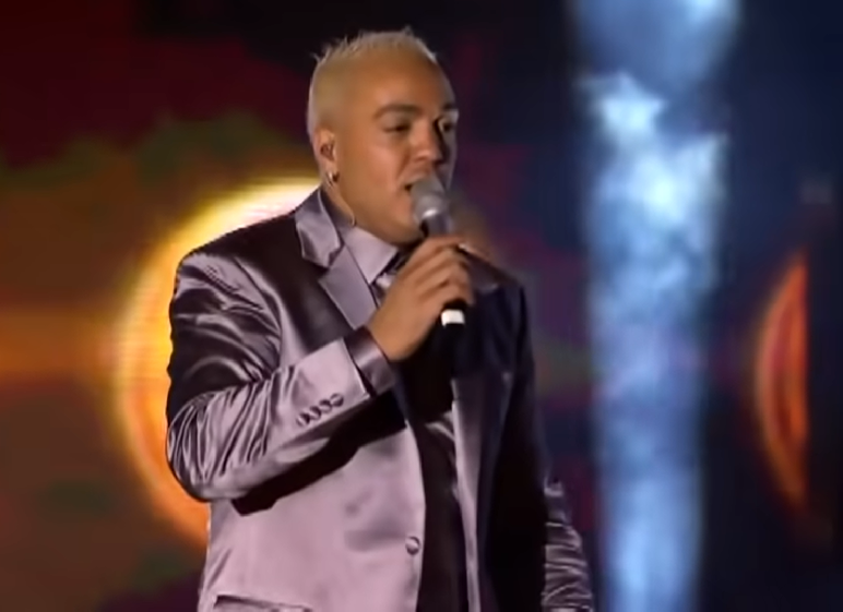 Marcelo Pires Vieira, conhecido artisticamente como Belo, nasceu em 22 de novembro de 1971, na cidade de São Paulo. 
