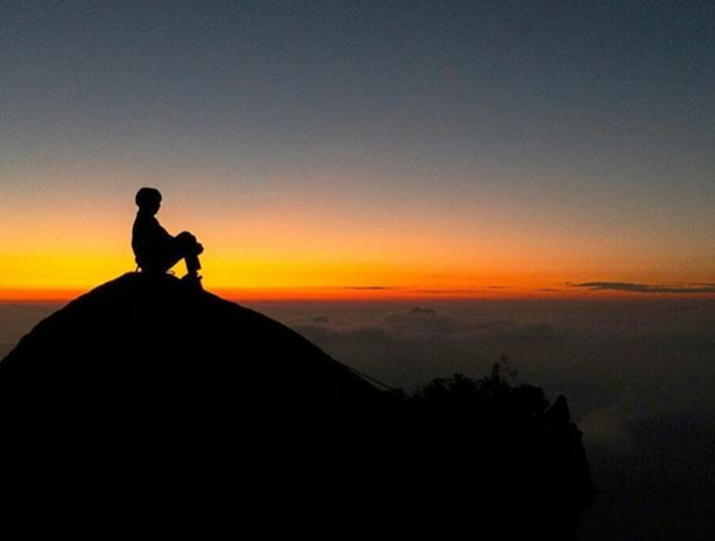 O Caminho da Mata Atlântica passa por mais de 130 áreas protegidas, diversas comunidades indígenas e une trilhas históricas. As principais são o Caminho do Itupava (PR), Caminhos do Mar (SP), Caminho de Mambucaba (SP/RJ) e a Travessia Petrópolis-Teresópolis (RJ).
