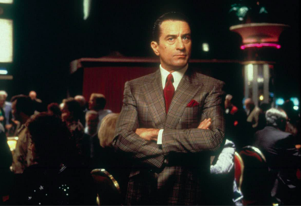 A princípio, Frank não queria se envolver com a produção do filme, mas ao saber que seria interpretado por De Niro, ele ligou para o roteirista, Nicholas Pileggi, e perguntou se poderia conhecer o ator.  Após encontrar De Niro, ele concordou em contribuir com o filme,  