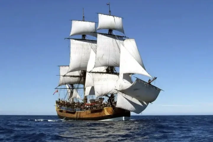 Após mais de dois séculos de mistério, pesquisadores confirmaram a localização dos restos do famoso navio HMS Endeavour, comandado pelo explorador britânico James Cook.