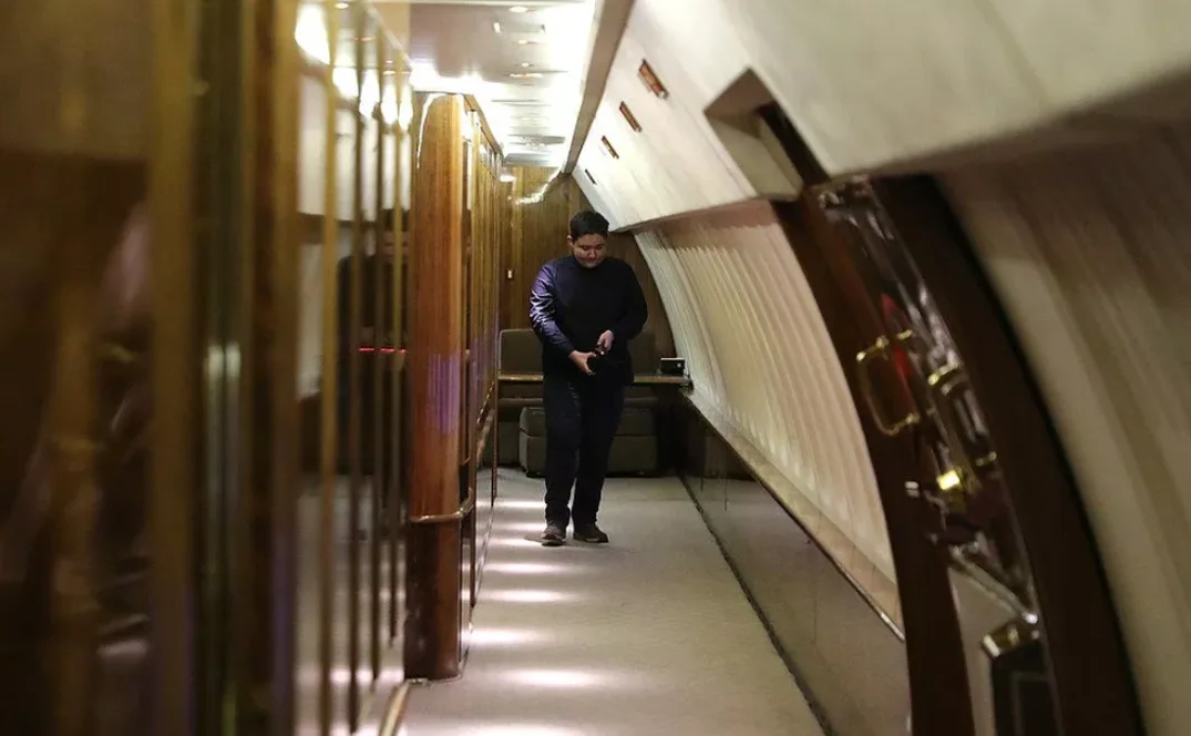 Os aviões do presidente permanecem em serviço por, no máximo, 15 anos após saírem da linha de produção. São, então, substituídos. 