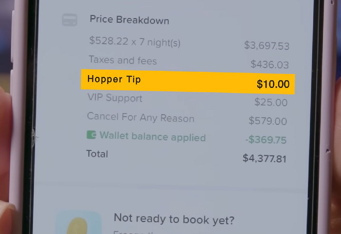 Nos Estados Unidos, dar gorjetas é uma prática cultural arraigada. É esperado que os clientes deixem uma gorjeta de 20-25% para os funcionários de restaurantes, bares, hotéis e outros serviços de turismo.