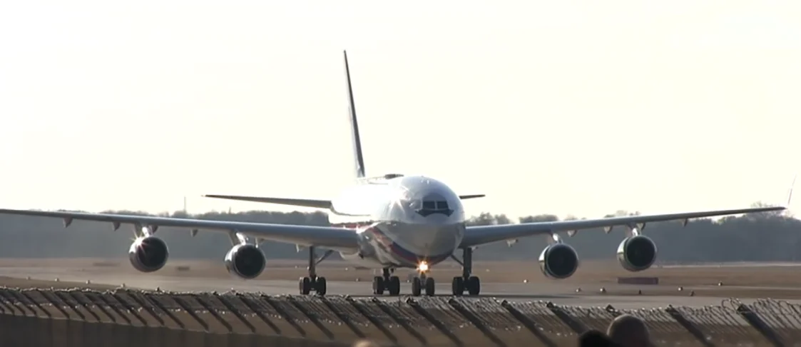 Desde que foi lançado, o Kremlin Voador já foi atualizado cinco vezes. 