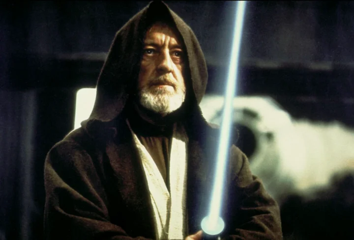 Alec Guinness:  O ator, que viveu 
Obi-Wan Kenobi em Star Wars
revelou em entrevistas que detestava tanto o filme que aconselhou o público a não assistir mais à franquia. 