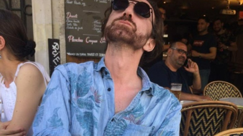 Profissional tinha 47 anos e também trabalhava no campo das artes visuais e da literatura