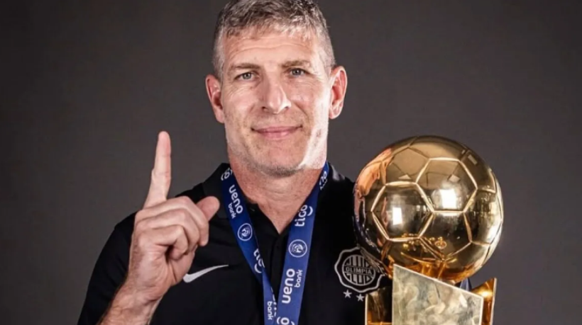 Martín Palermo foi campeão paraguaio pelo Olímpia em 2024