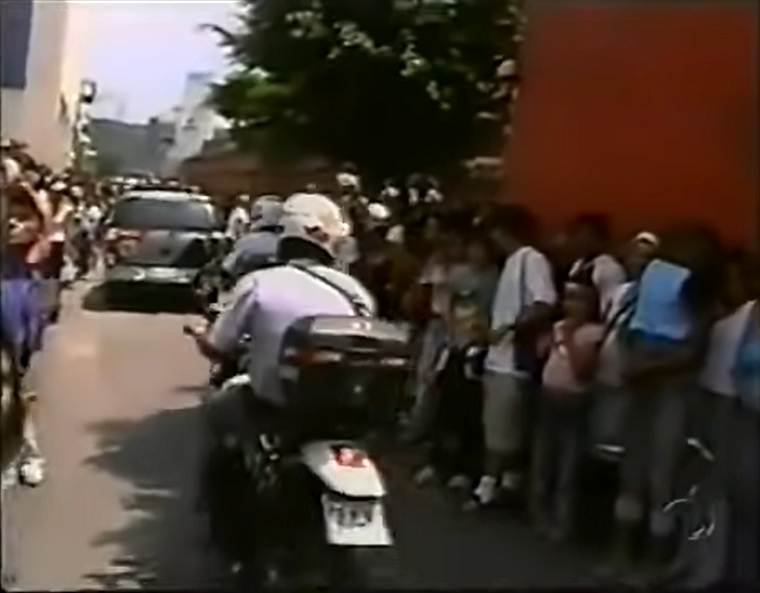 Depois de muita revolta, três pessoas morreram e outras 40 ficaram feridas. Depois, o grupo ainda cancelou a participação que estava agendada para acontecer no programa “Domingo Legal”, do SBT.