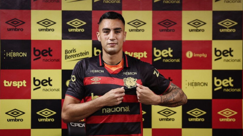 Rivera é um dos jogadores que chega em alta após a vitória sobre o Corinthians