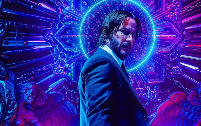 E Keanu vive o auge do sucesso de mais um grande papel, um marco de ponta em sua carreira: John Wick. 