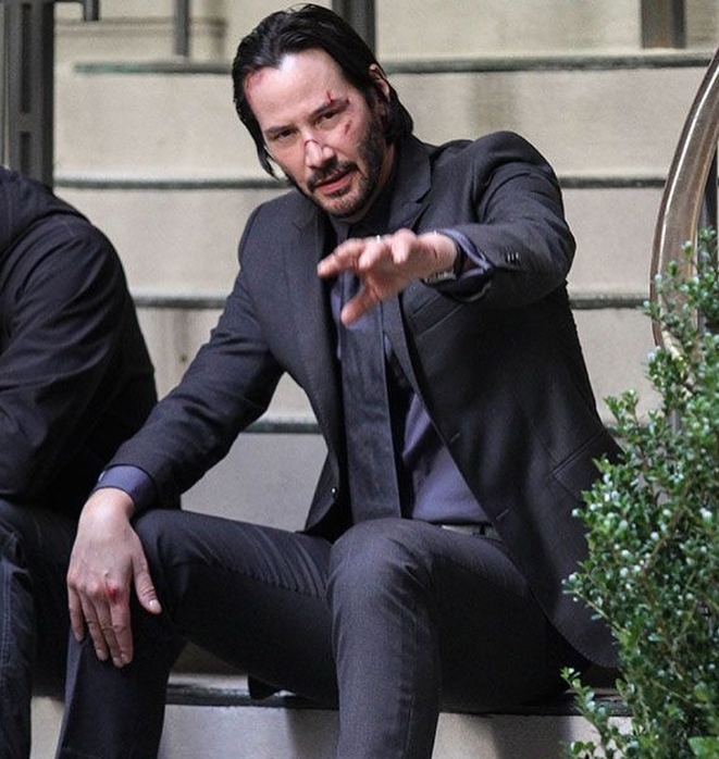 Atualmente, ele se destaca justamente pelo personagem pelo personagem John Wick, que já se tornou uma franquia na Sétima Arte. 