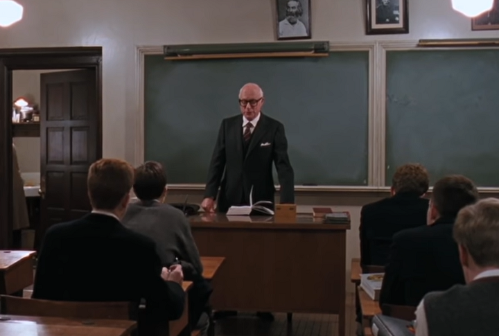 5 de Outubro é Dia Mundial do Professor.  Como importante ferramenta de comunicação, o cinema costuma ser uma excelente vitrine para algumas profissões e não é diferente no caso dos educadores.