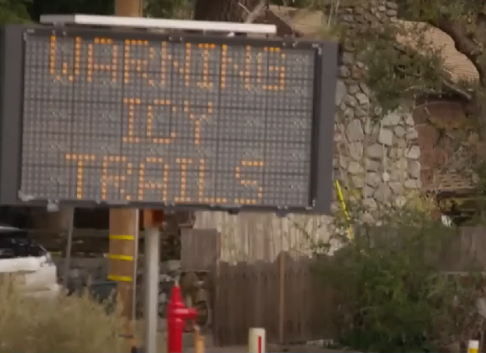 O ator decidiu se aventurar na região, mesmo diante dos alertas meteorológicos indicando que intensas tempestades de inverno no sul da Califórnia deixariam o Monte Baldy perigoso para atividades ao ar livre.