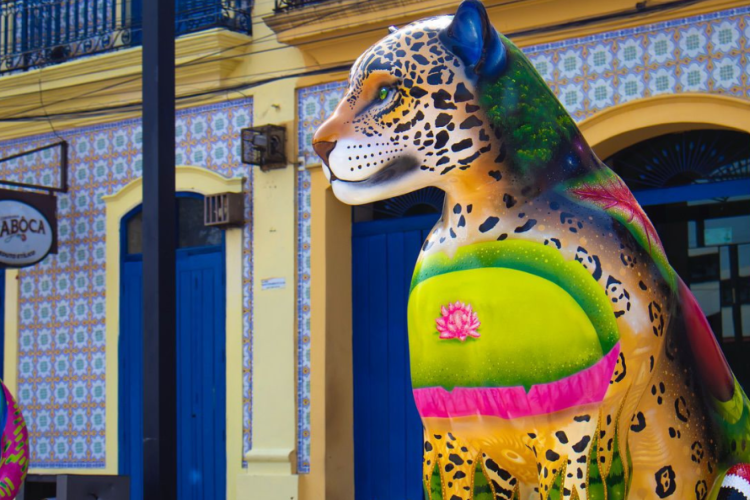 Esculturas de on&ccedil;as da Jaguar Parade foram expostas durante o Global Citizen Festival