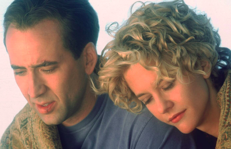 “Cidade dos Anjos”, 1998 – Onze anos depois, foi a vez de Nicolas Cage interpretar um anjo que se apaixona por uma cirurgiã humana — vivida por Meg Ryan — em Los Angeles. 