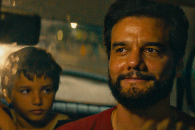 Com quatro indica&ccedil;&otilde;es ao Oscar, incluindo Melhor Ator para Wagner Moura, o filme de Kleber Mendon&ccedil;a Filho sintoniza Hollywood com um novo peda&ccedil;o do Brasil