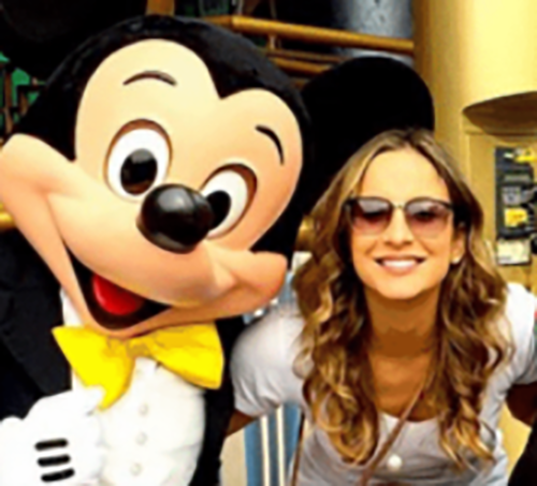 Em 2014, ela lançou seu terceiro DVD e álbum ao vivo Axemusic - Ao Vivo, gravado em Recife. Dele, tiveram singles: Claudinha Bagunceira, Tarraxinha, com participação de Luiz Caldas, Quer Saber?, com Thiaguinho, Dekolê e Largadinho.