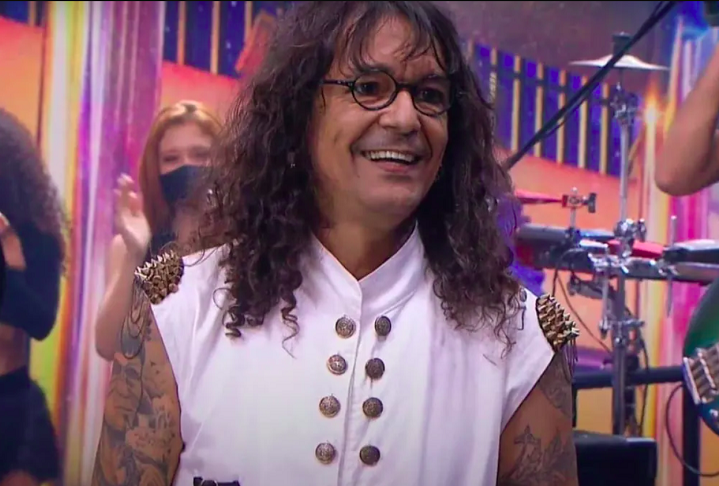 Nos anos 1980, o Axé Music, liderado por artistas como Luiz Caldas, foi determinante para fazer do Carnaval de Salvador o que ele é até os dias de hoje. 