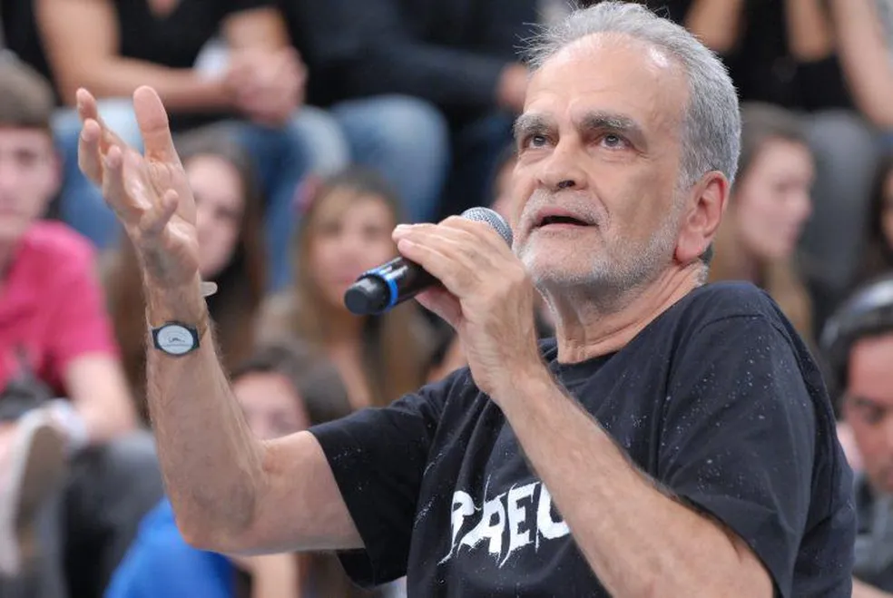 Apesar das limitações, segundo a família, ele mantém o carinho pela vida e pelo povo brasileiro, características que sempre definiram seu trabalho e personalidade.