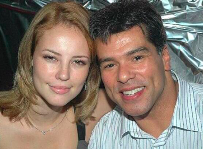 A atriz também já engatou vários relacionamentos com outros artistas, entre eles um namoro com o ator Maurício Mattar, entre 2006 e 2007.