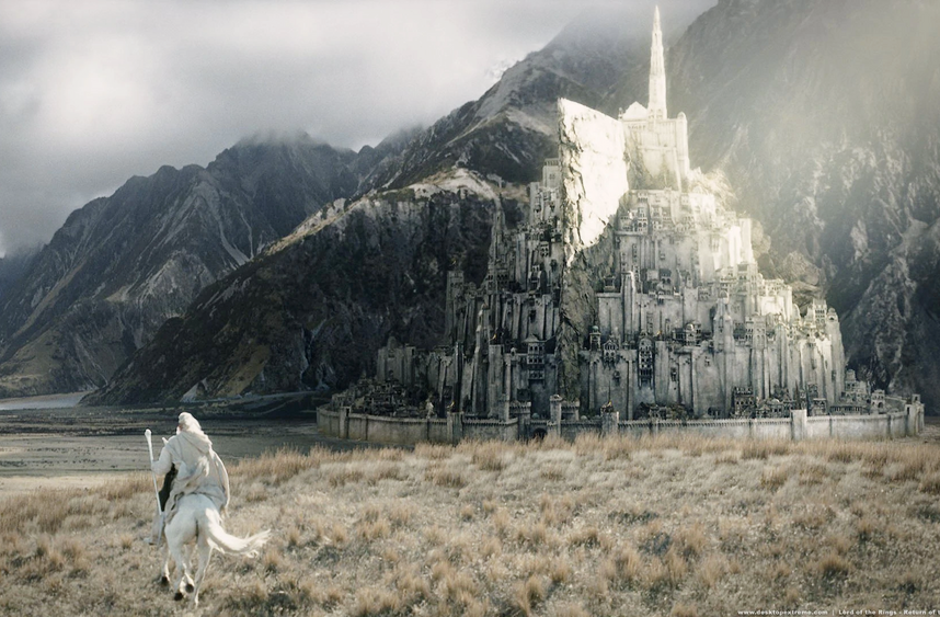 <p>O monte já apareceu em diversos filmes e inspirou cenários de fantasia. Foi referência visual para a cidade de Minas Tirith em “O Senhor dos Anéis” e para o castelo de “Enrolados”, da Disney. Sua silhueta icônica é perfeita para histórias épicas e mágicas.</p>
