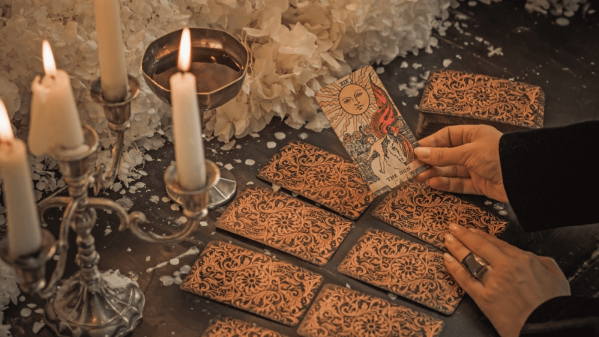 Tarot do dia: previsão para os 12 signos em 11/02/2026