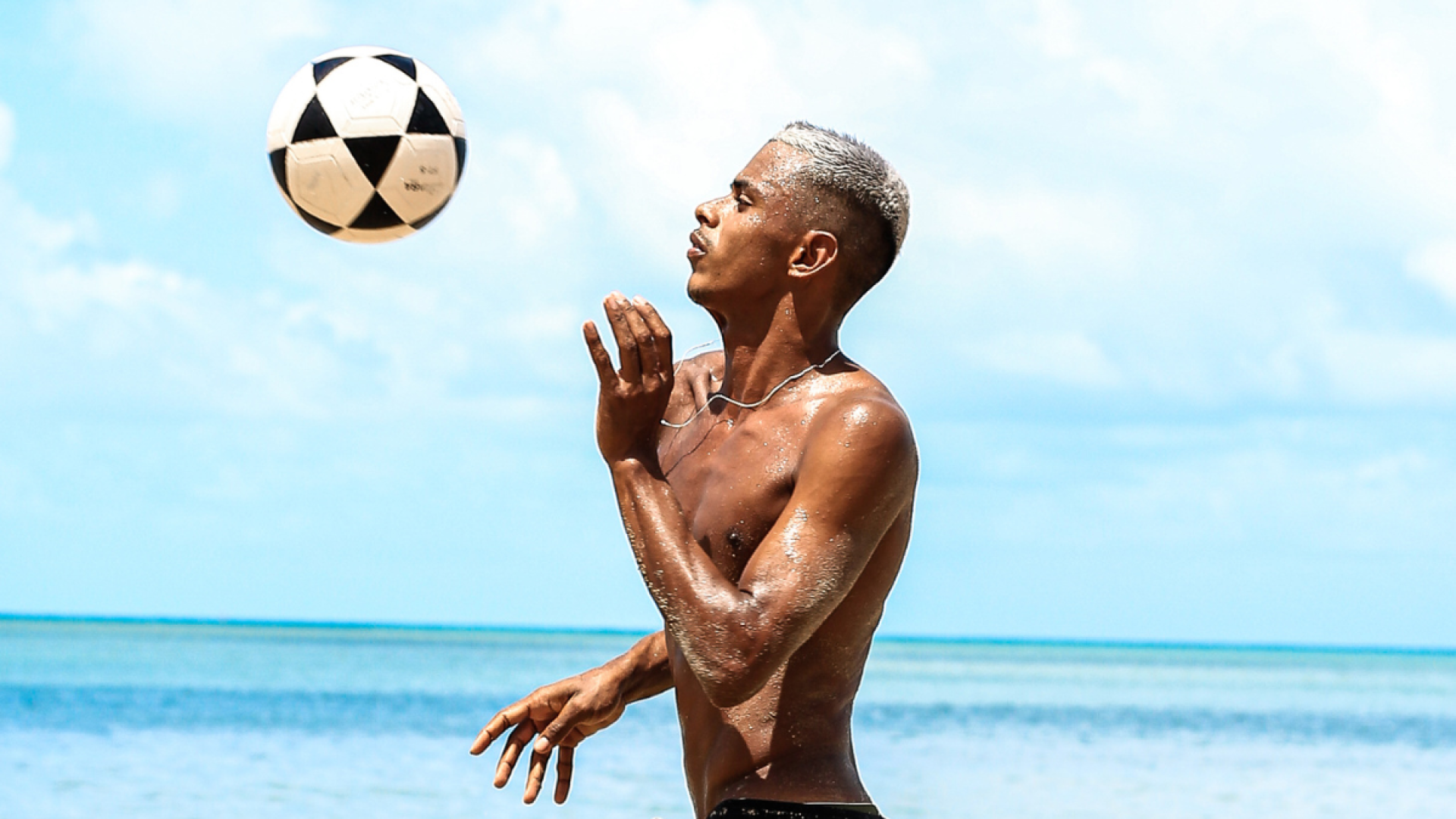 A Aquelalta promove encontros semanais que re&uacute;nem jovens de diversos bairros de Fortaleza