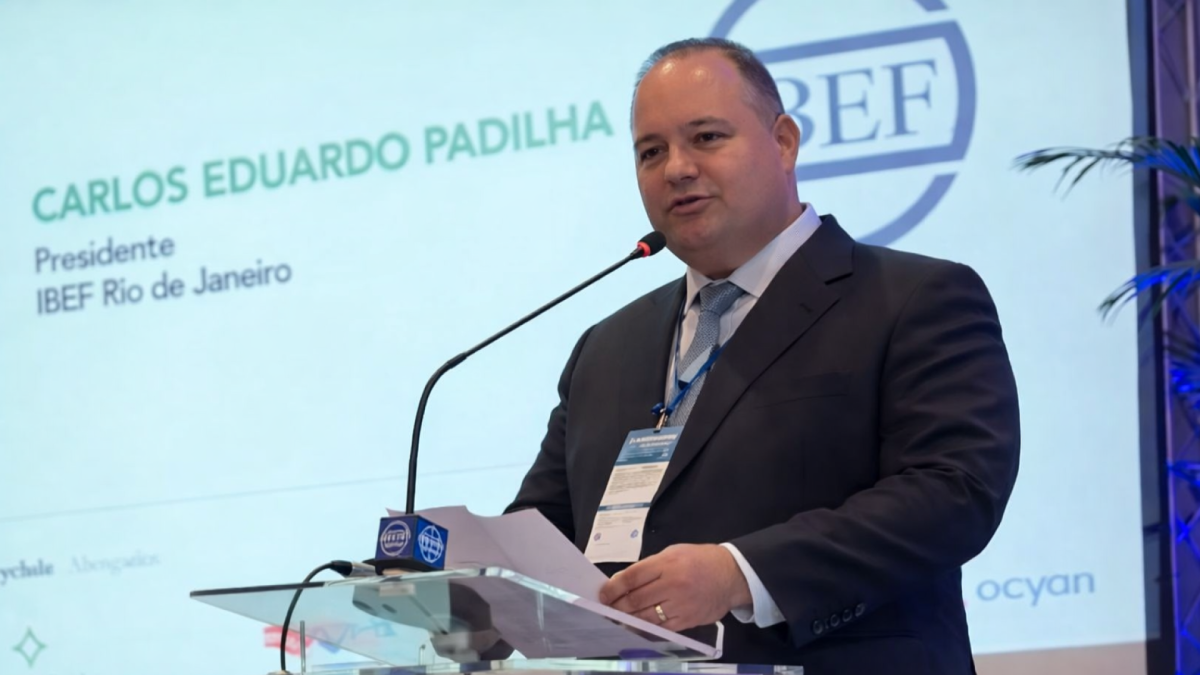 Para Carlos Eduardo Rosalba Padilha, o conselho consultivo funciona como um espaço de análise e orientação