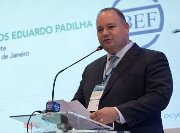 Para Carlos Eduardo Rosalba Padilha, o conselho consultivo funciona como um espaço de análise e orientação 