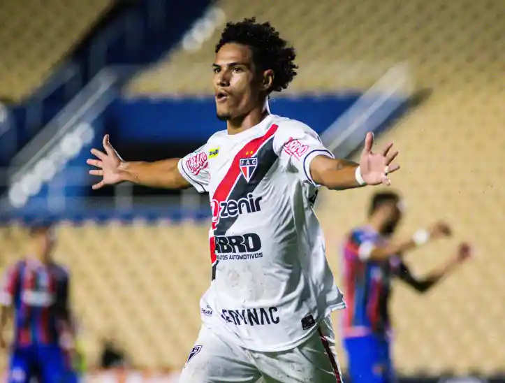 Gabryel Martins marcou um dos gols da vitória do Ferroviário sobre o Maranhão na Copa do Brasil 