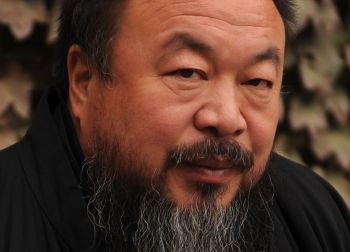 Ai Weiwei estreia releitura da obra de Puccini enquanto faz conexão com a guerra entre Ucrânia e Rússia