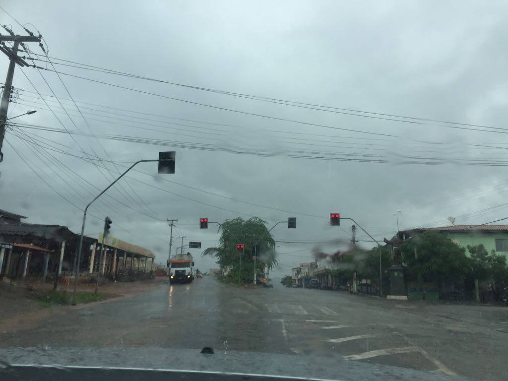 Chuva na estrada de Canindé 