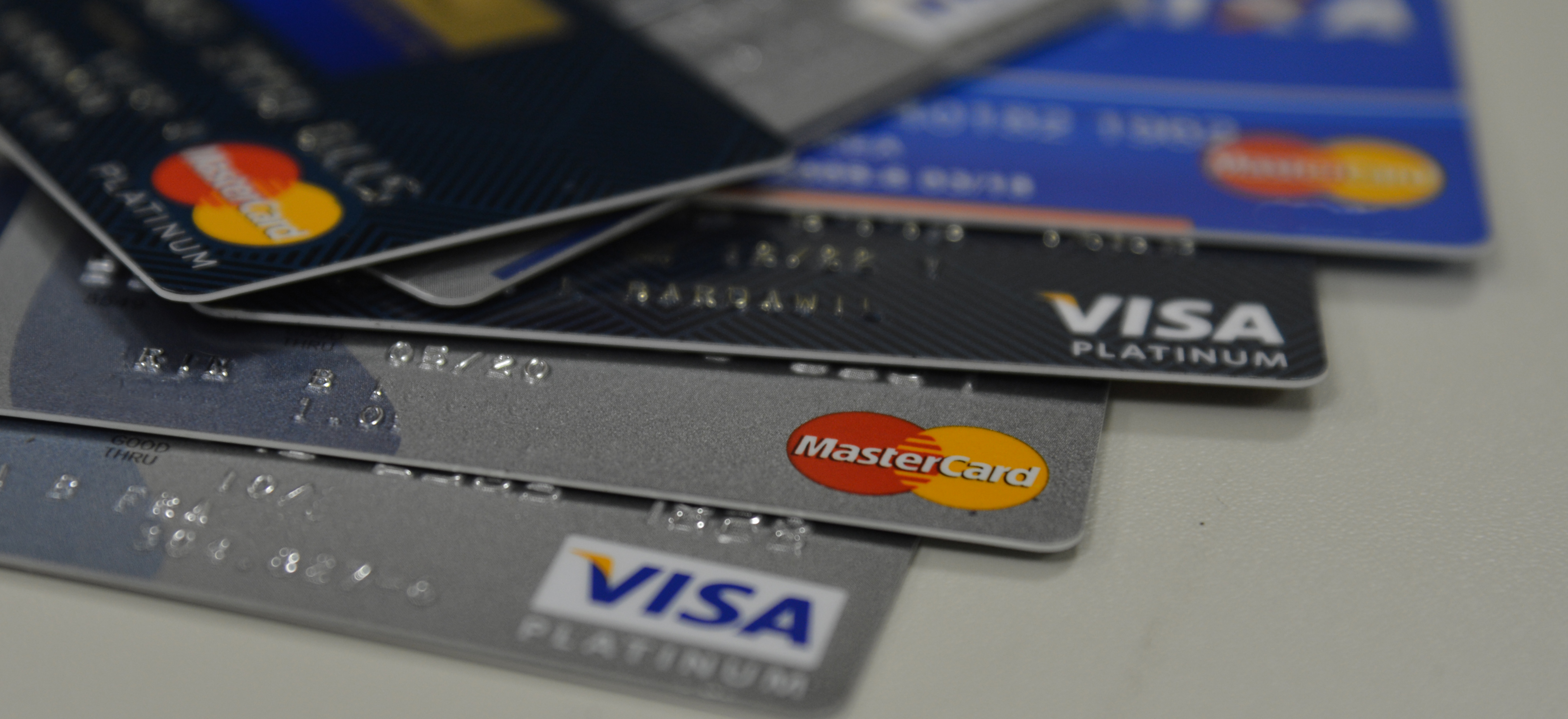 Cartão de crédito lidera reclamações não atendidas no 